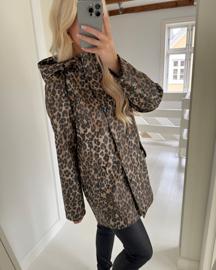 Vero Moda regnjakke malou coated printed noos irish cream/leo
