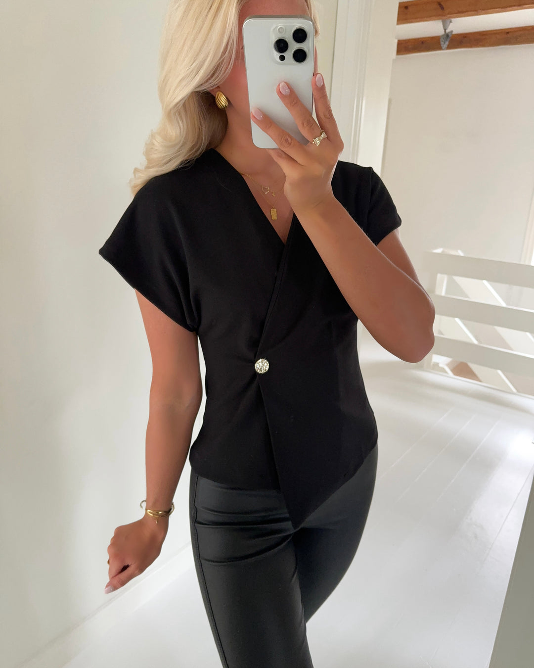 Sister’s Point top gevela-ve black