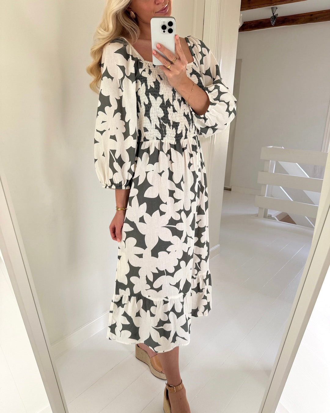 Vero Moda kjole dichte 3/4 square calf wnv ga laurel wreath/loa