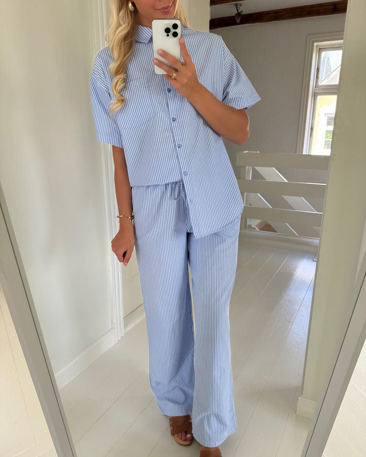Pieces bukser femme hw straight wvn d2d blue/cloud dancer