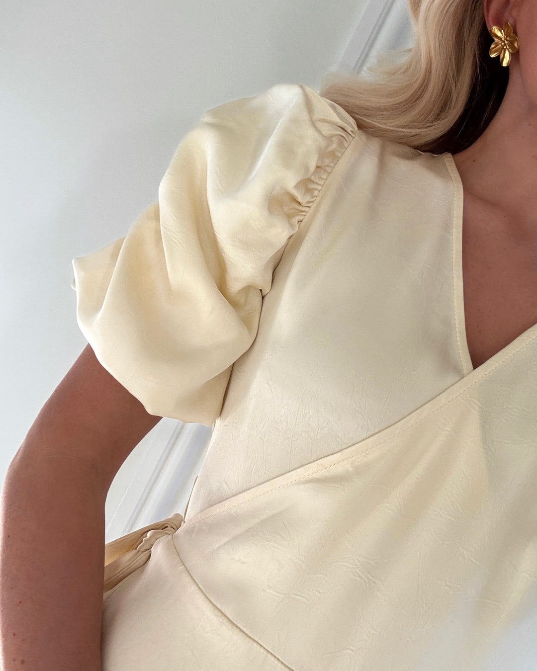 A-View kjole sinda pale yellow