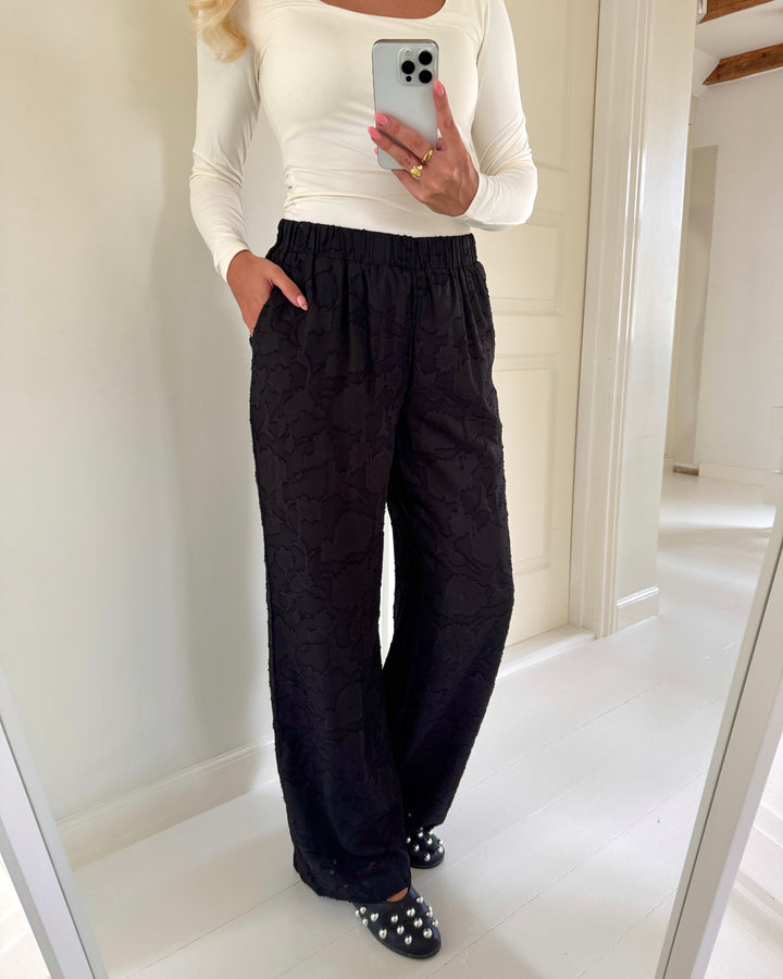 Pieces bukser nea mw lace pant black/short lining