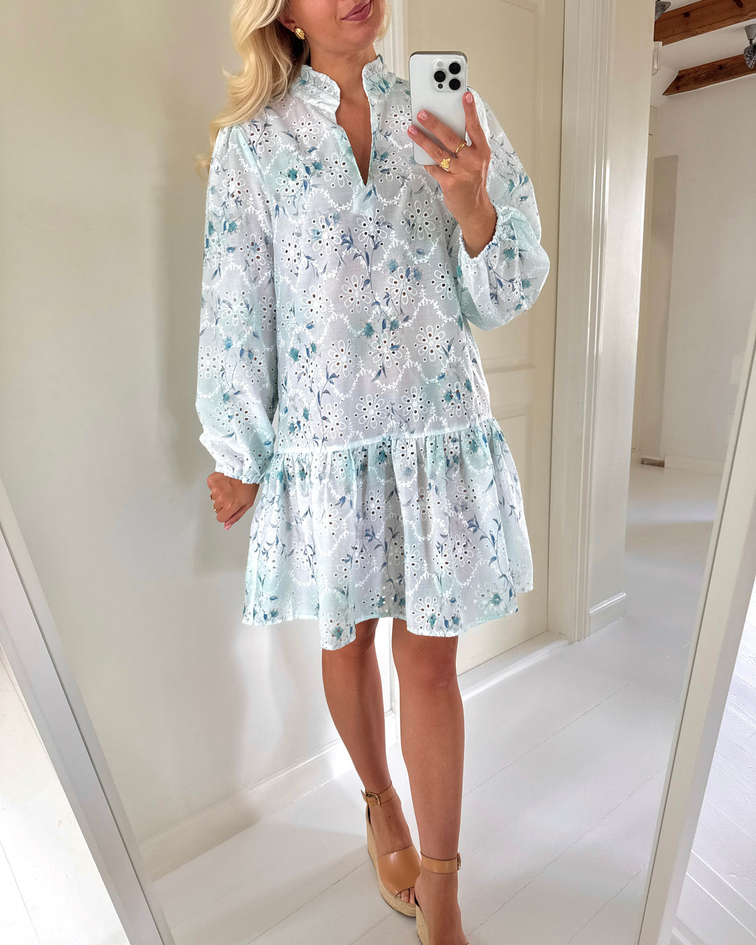 A-View kjole grete blue/white