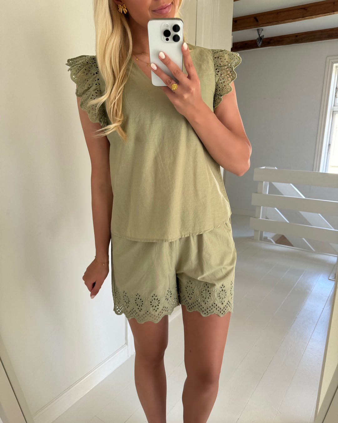Only top lou life em ss frill elm