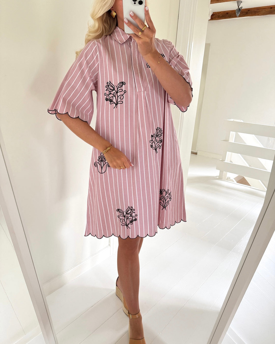 Sister's Point kjole edina-dr2 mauve stripes