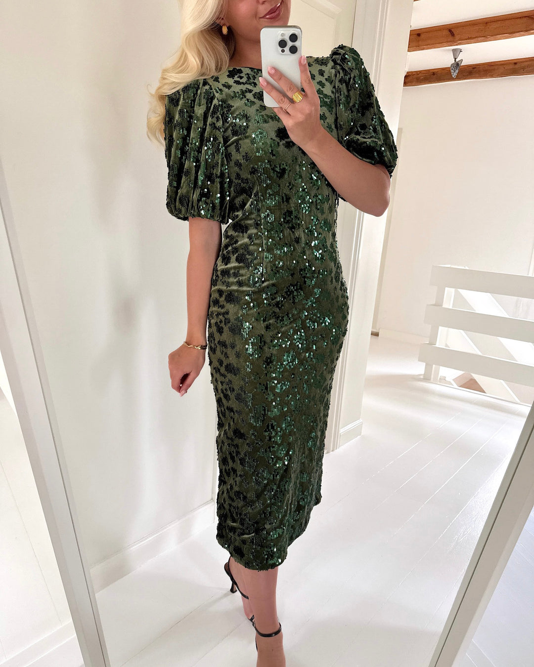 Y.A.S kjole sofie 2/4 sequin midi chive