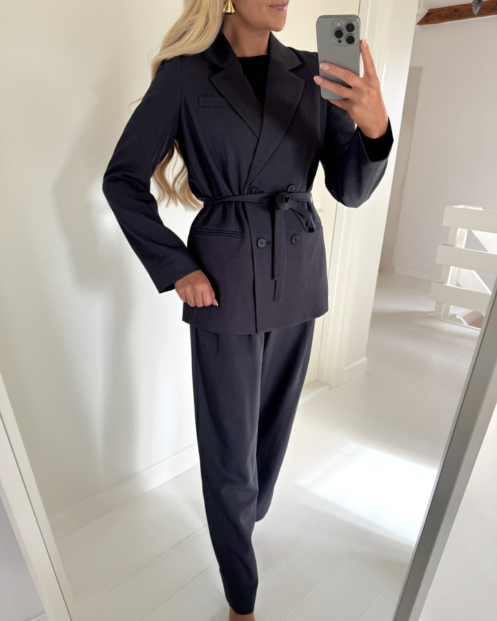Vero Moda blazer zoe ls loose belted obsidian