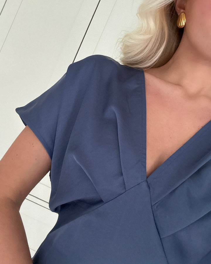 JDY kjole urba ss midi satin vintage indigo