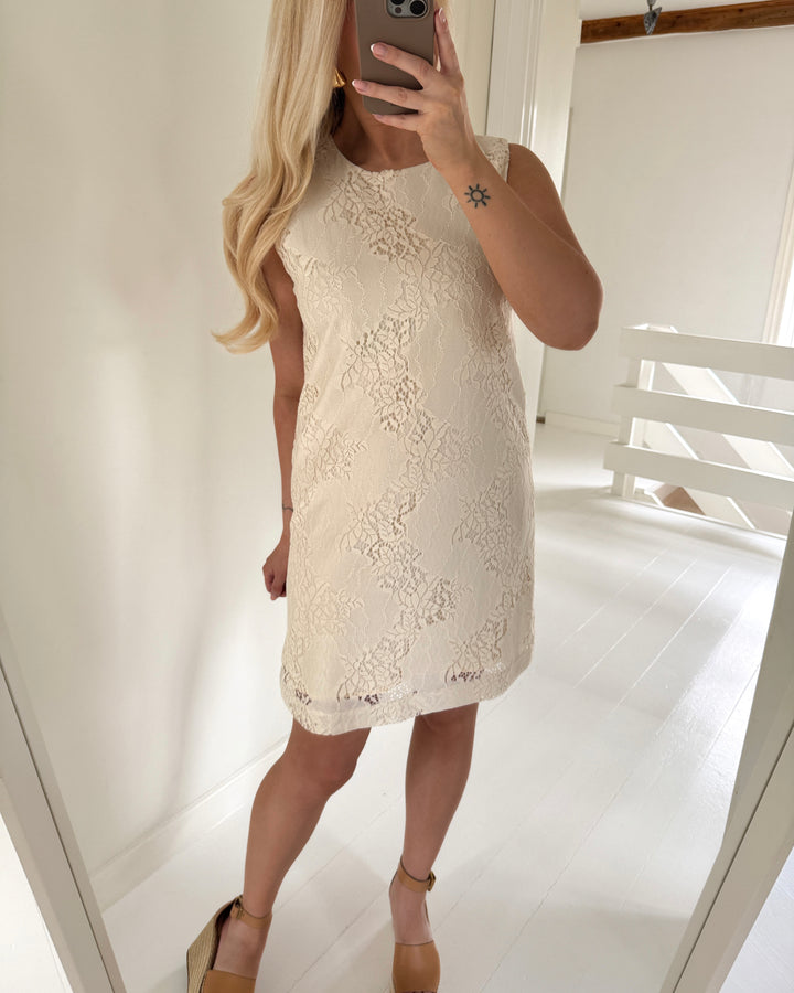 Love&Divine kjole love1524 cream