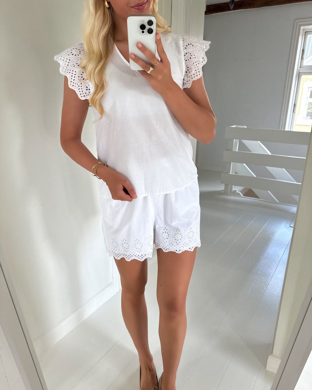Only shorts lou life emb loose bright white