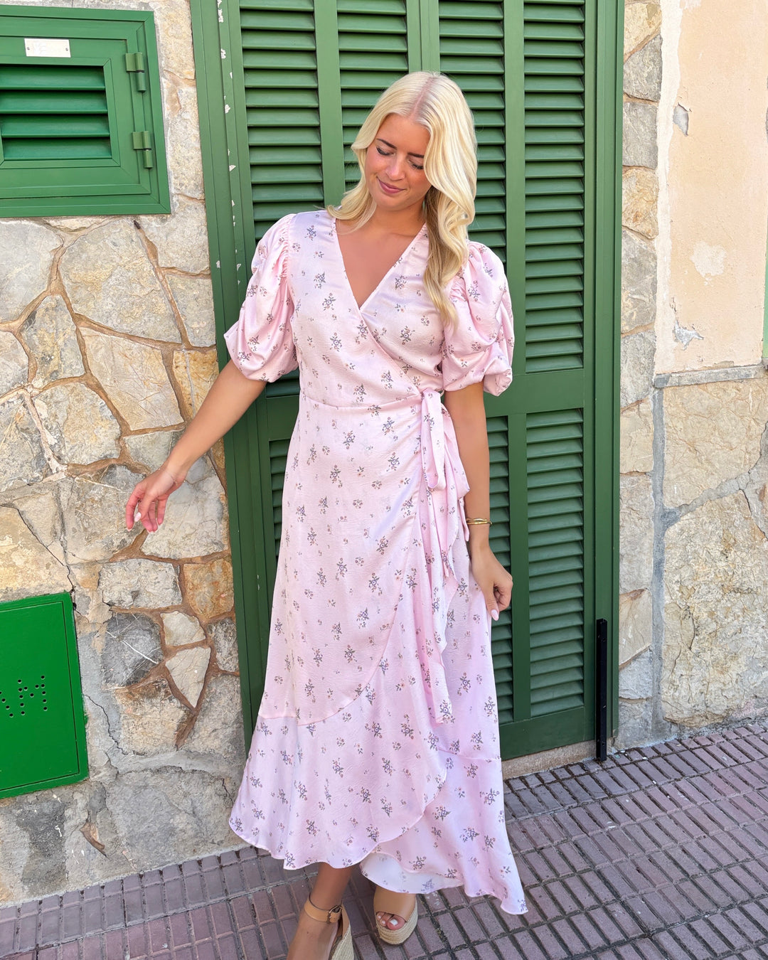 A-view kjole sinda flower rose/green