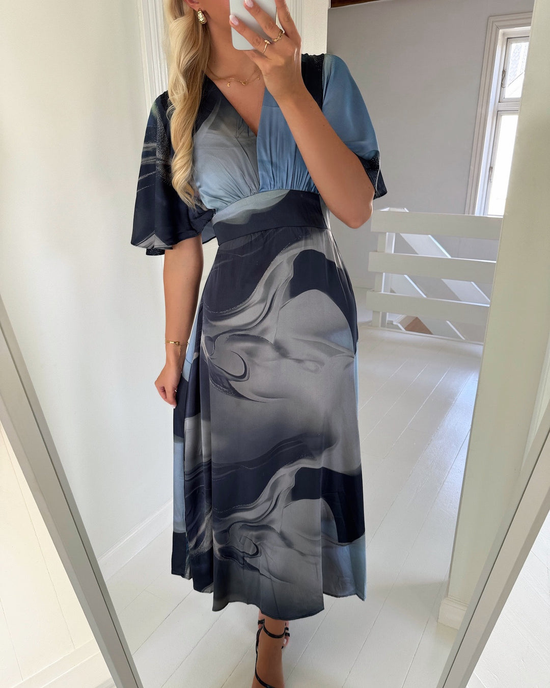 Sister’s Point kjole gisela dr17 grey/blue wave - FORUDBESTILLING LEV. UGE 32