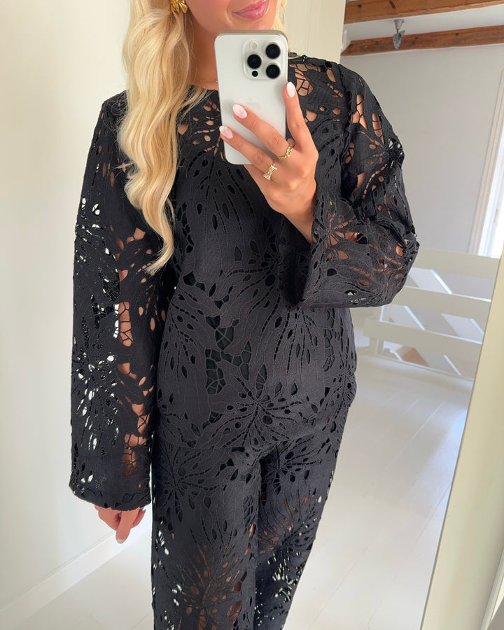 Moves bluse reica black