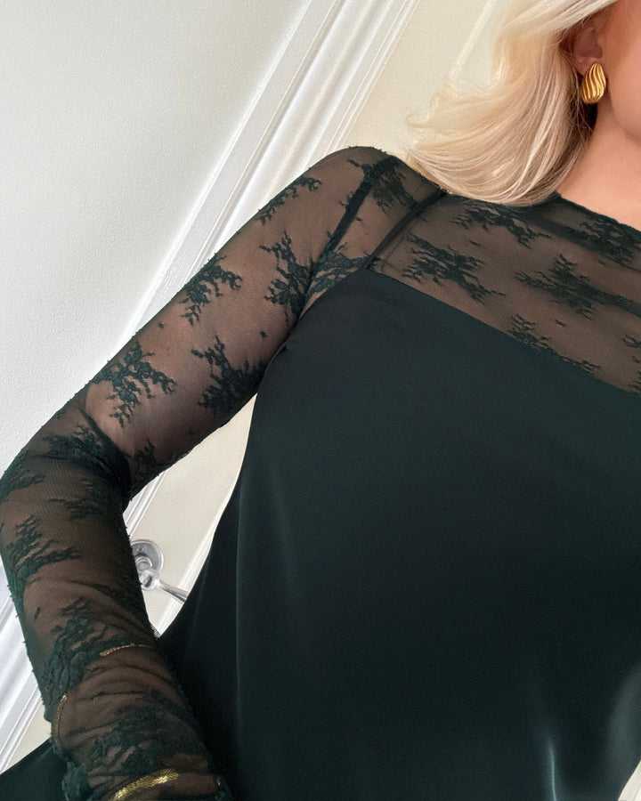 Y.A.S kjole meels lace midi ponderosa pine