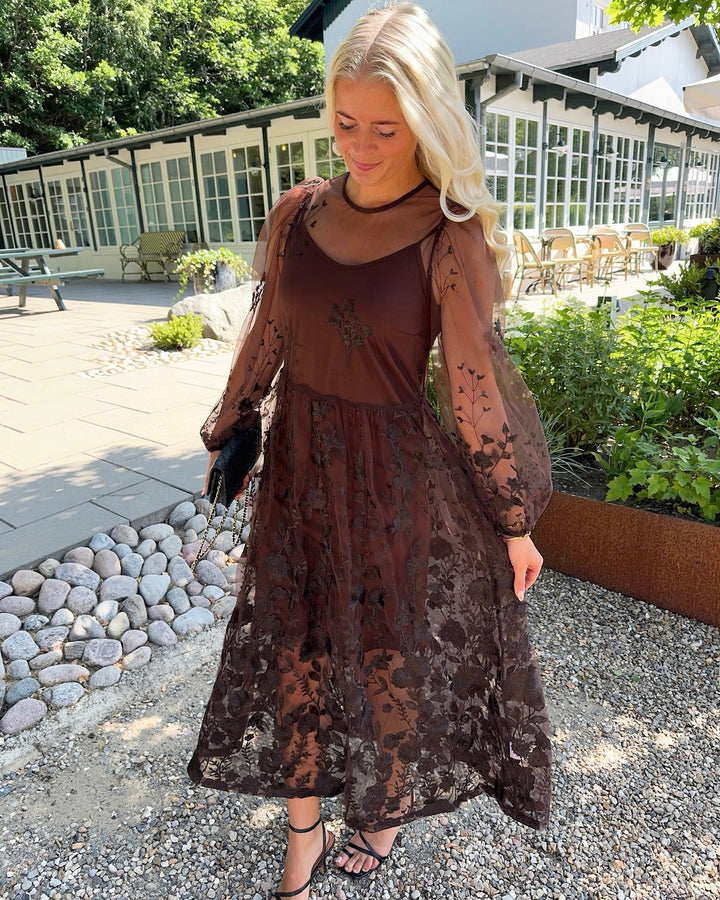 A-View kjole fuschia dark brown