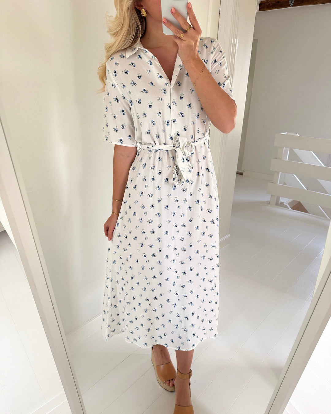 JDY kjole star sezen life 2/4 midi cloud dancer/blue ditsy flower