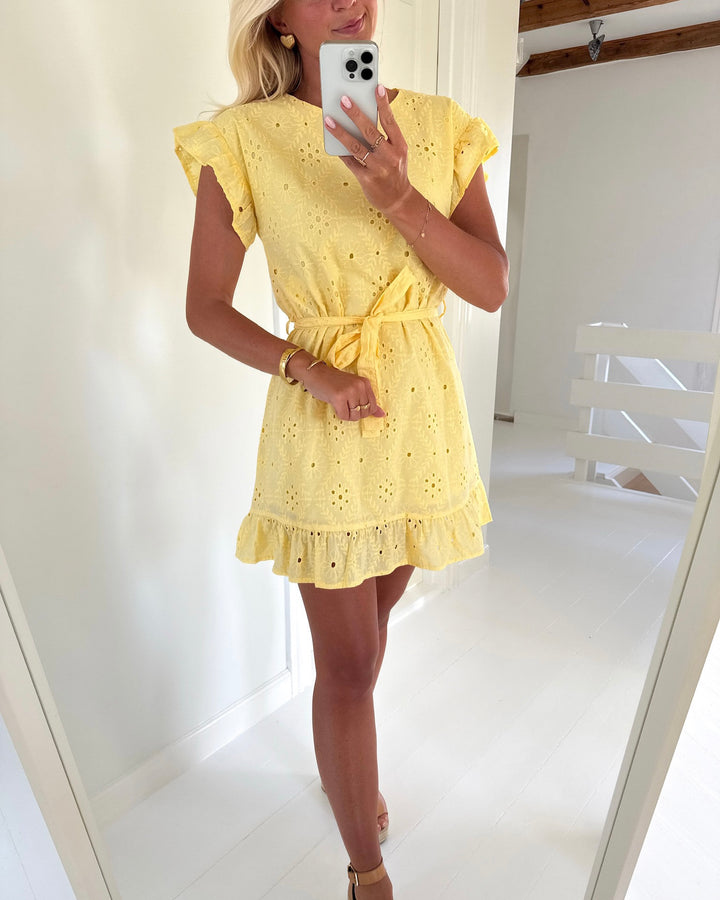 Vero Moda kjole eliza short pale banana