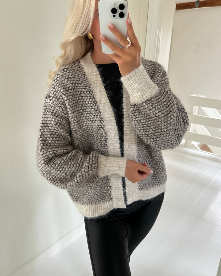 Vero Moda cardigan lovely ls open oatmeal/mel w. chocolate torte