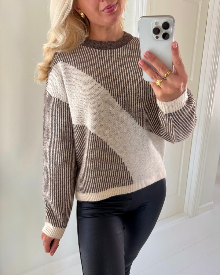Pieces striktrøje linna o-neck loose knit morel birch