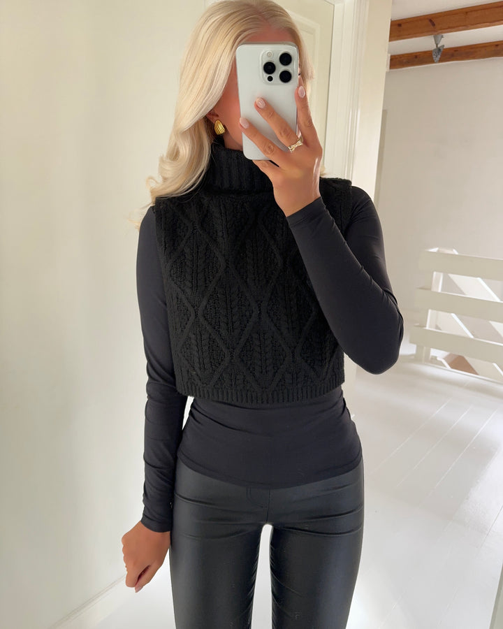 Vero Moda halsklæde sandy cable bibneck black/melange