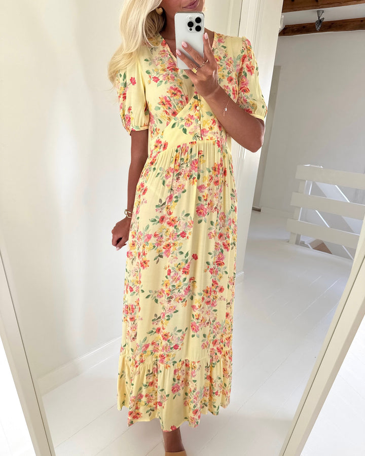 Vero Moda kjole vilma holy 2/4 golden haze/holly