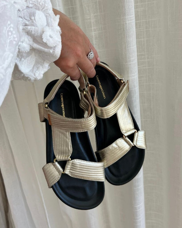Copenhagen Shoes sandaler carrie leather gold