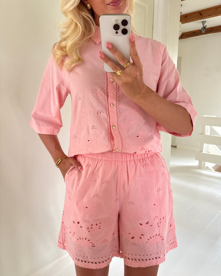 Love&Divine shorts love1585 coral pink