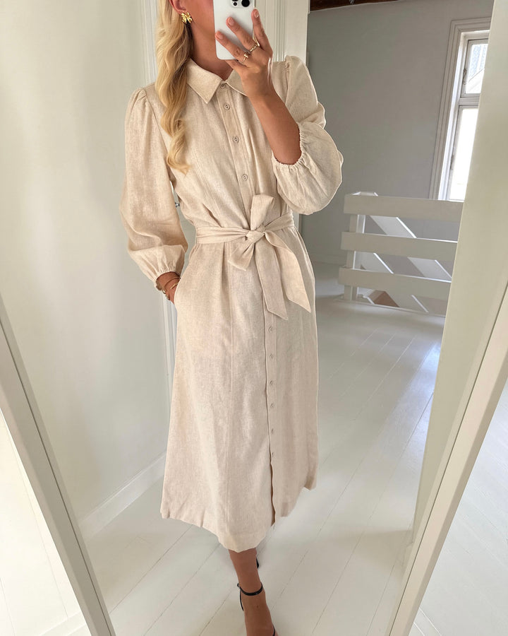 Y.A.S kjole flaxy 3/4 linen shirt noos birch - FORUDBESTILLING LEV. UGE 35