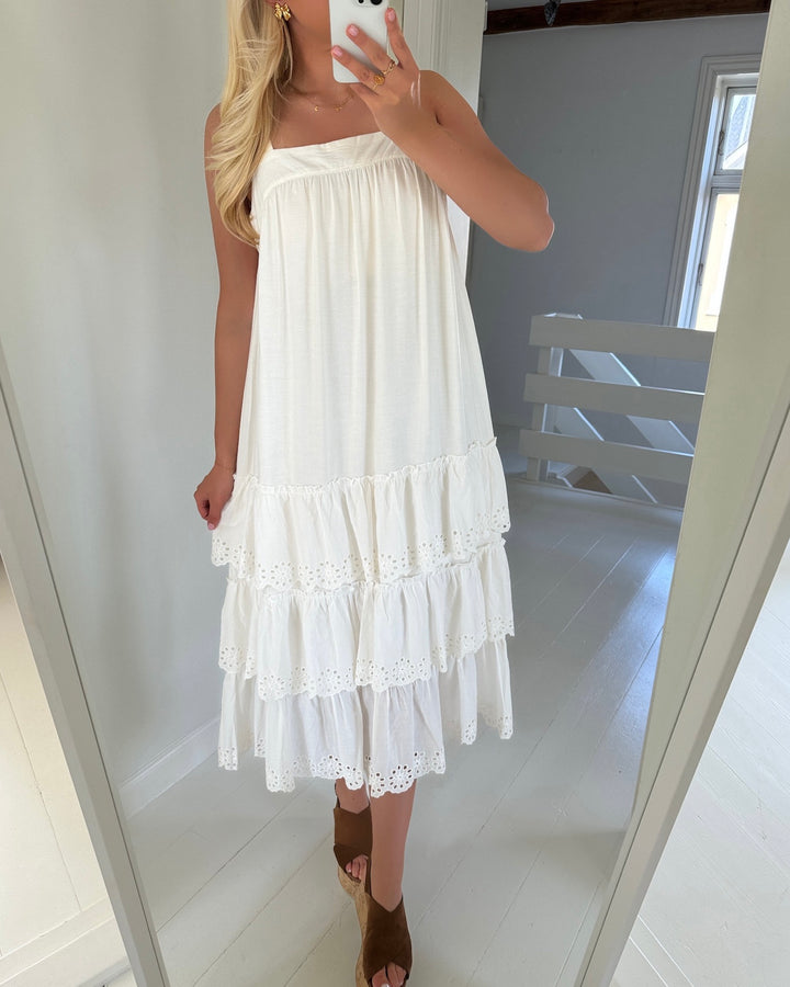 Vero Moda kjole peach sl 7/8 cloud dancer