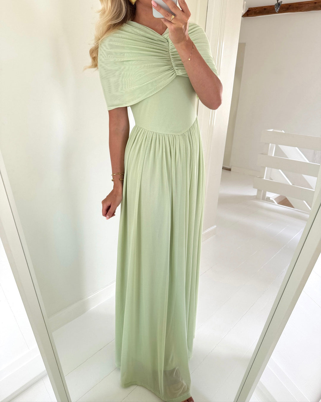 Vero Moda kjole rosetta cape detail maxi celadon green