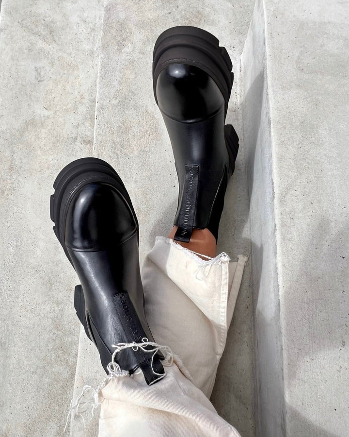 Copenhagen Shoes støvler you and me low black (with black sole)