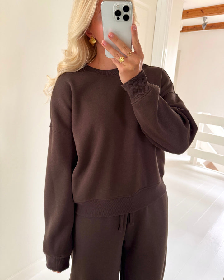 Only sweatshirt best ls chocolate torte