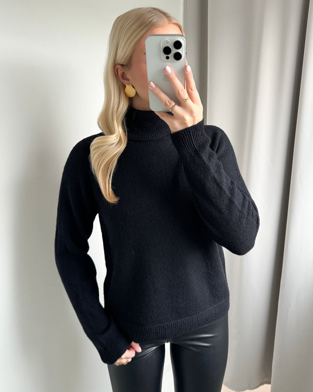 Pieces striktrøje juliana ls rollneck knit black