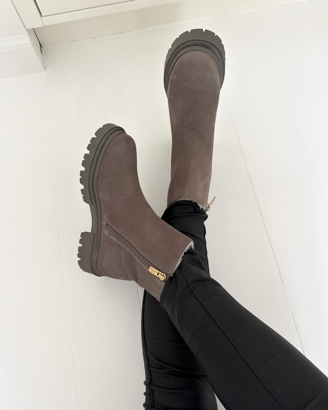 Copenhagen Shoes støvler less is more light grey