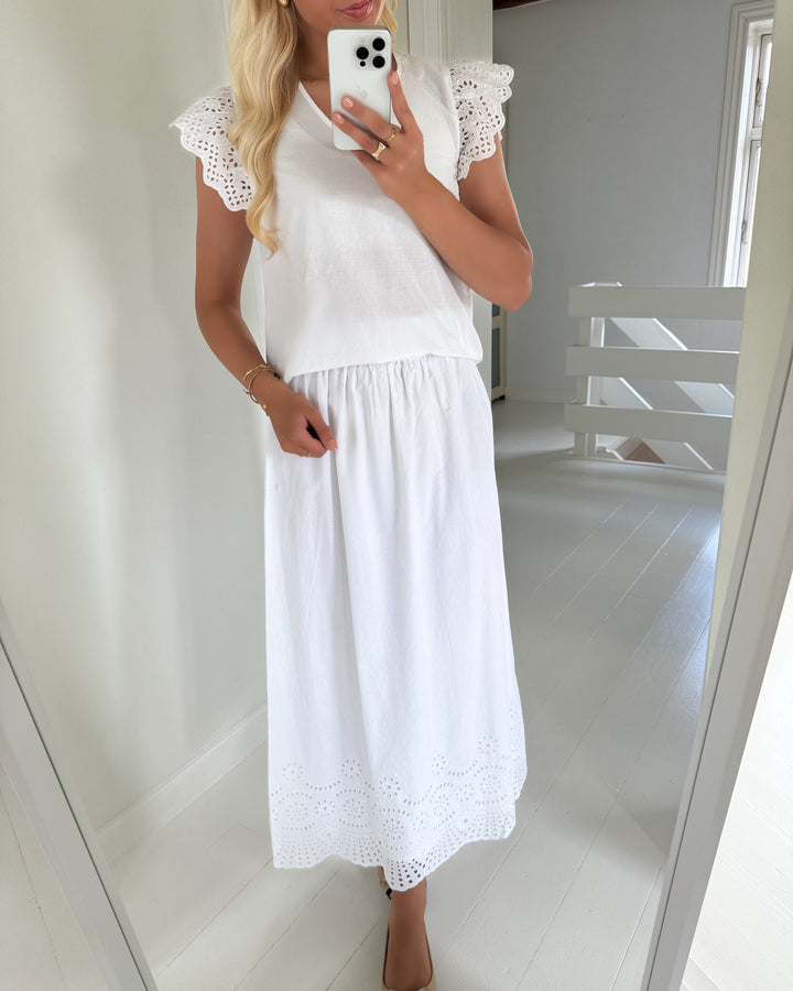 Only nederdel lou life emb long bright white
