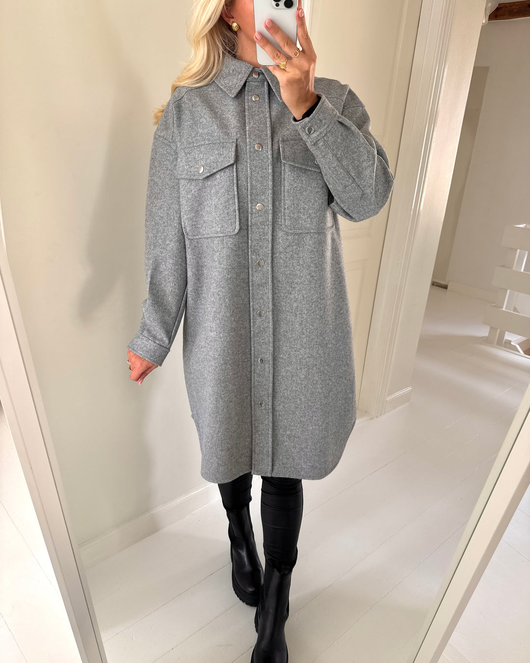 Vero Moda frakke vince long boxy light grey melange