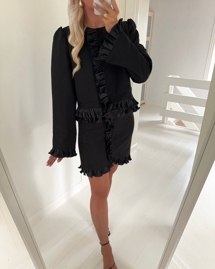 Y.A.S nederdel carolyn hw black