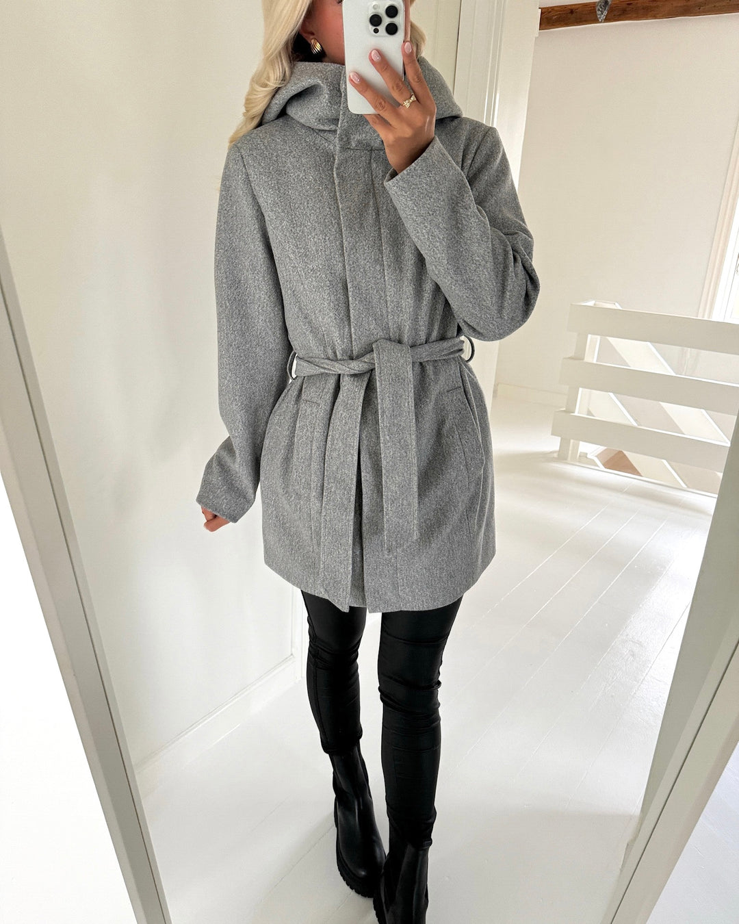 JDY frakke viola life hood belt light grey melange