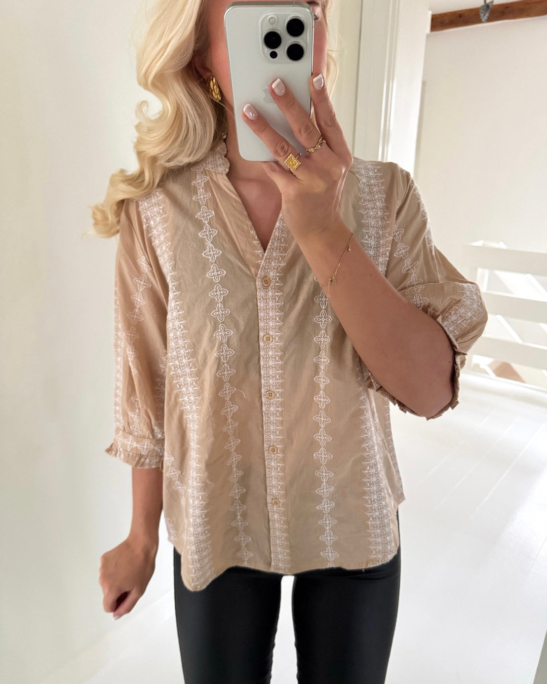 Love&Divine skjorte love1298 sand/white