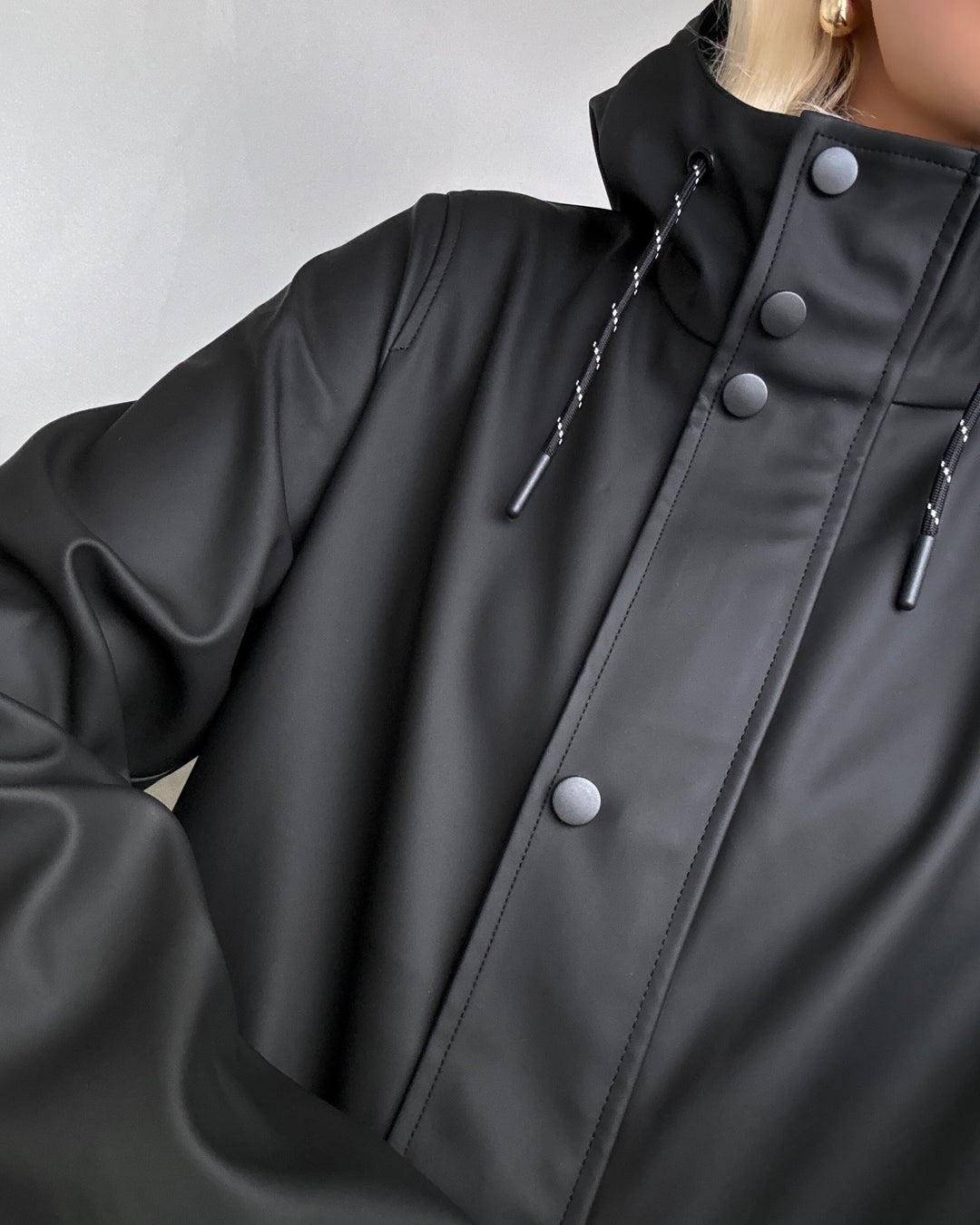 Vero Moda regnjakke malou coated black