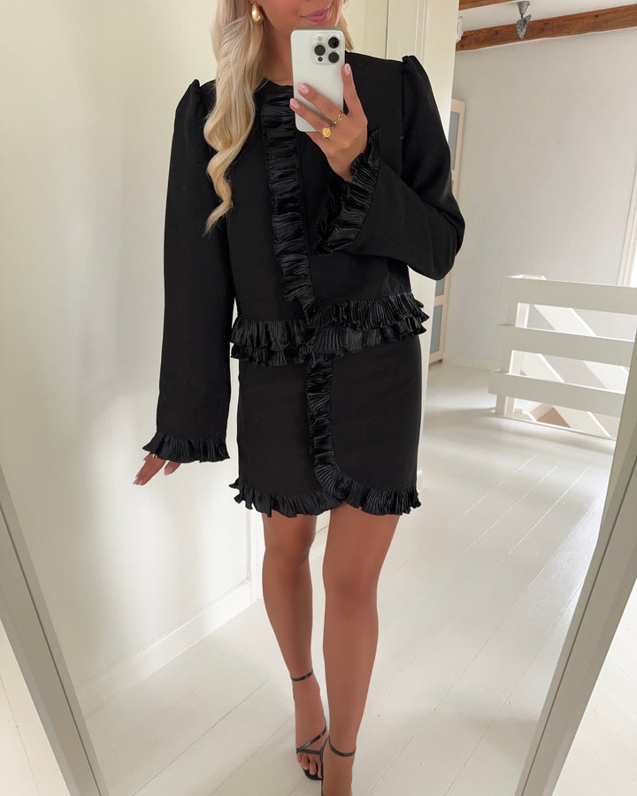 Y.A.S nederdel carolyn hw black