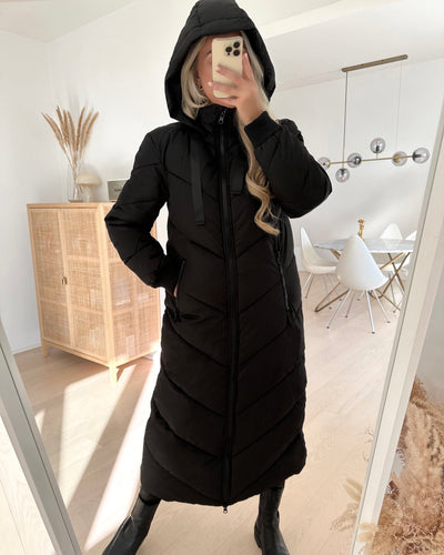 Skylar x-long padded jacket black