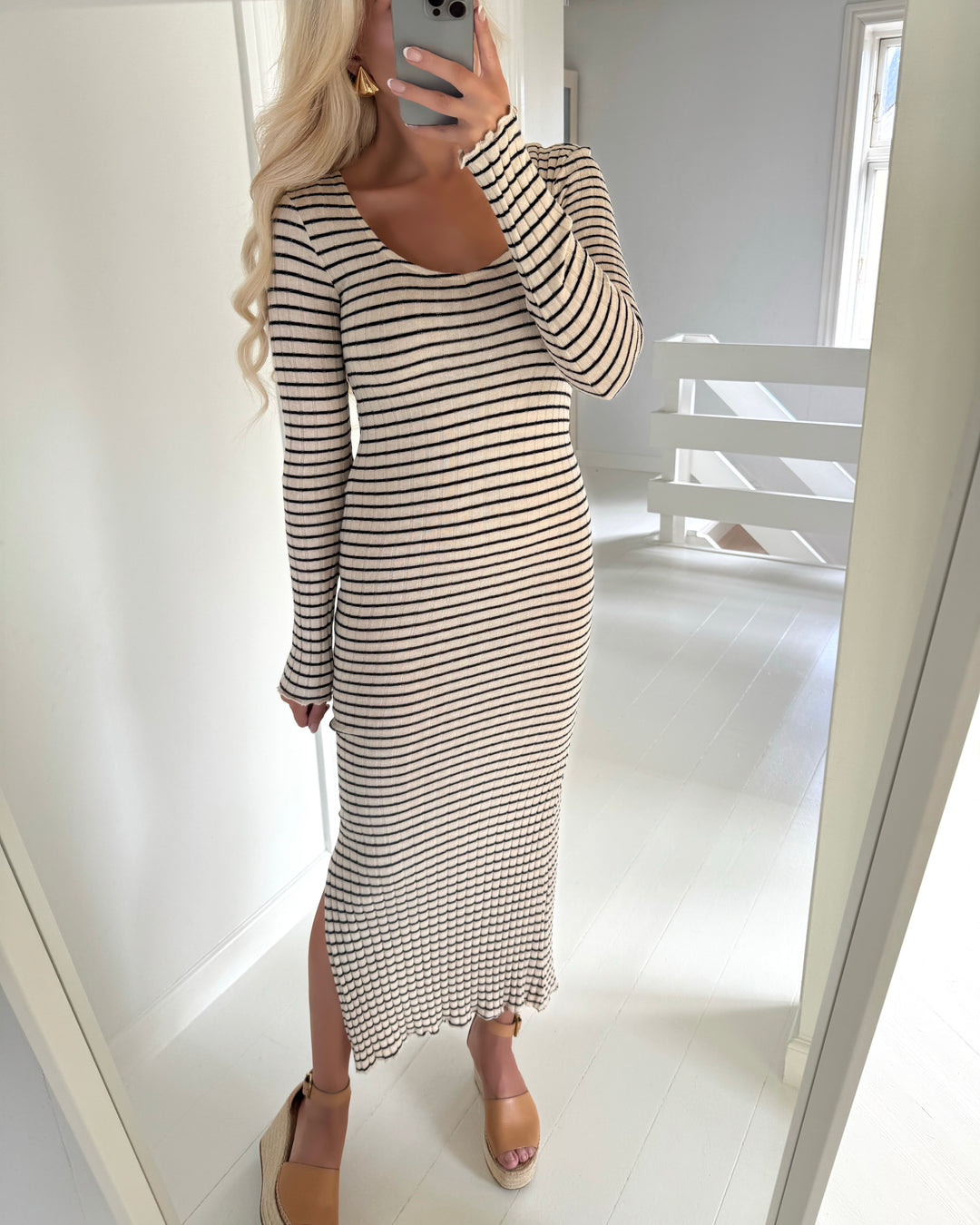 Pieces kjole iris ls ankle birch/black - FORUDBESTILLING LEV. UGE 35