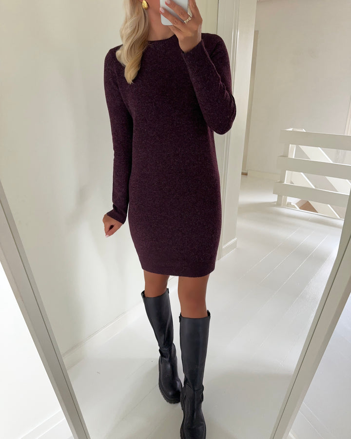 Vero Moda kjole doffy ls o-neck winetasting/w. black melange