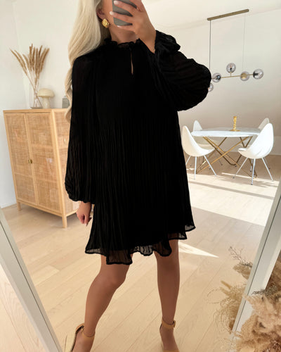 Natscha short dress black