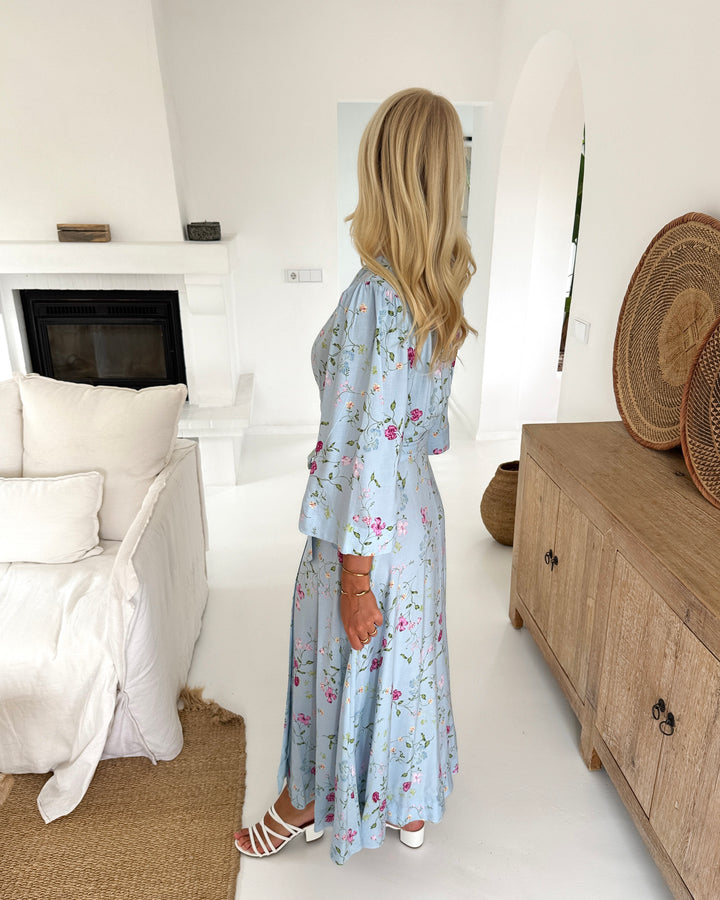 Y.A.S kjole savanna 3/4 wrap long skyway botalia - FORUDBESTILLING LEV. UGE 17/18