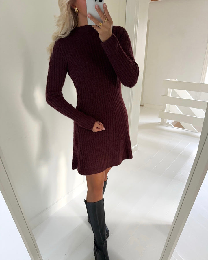 Y.A.S kjole dolly ls knit port royale