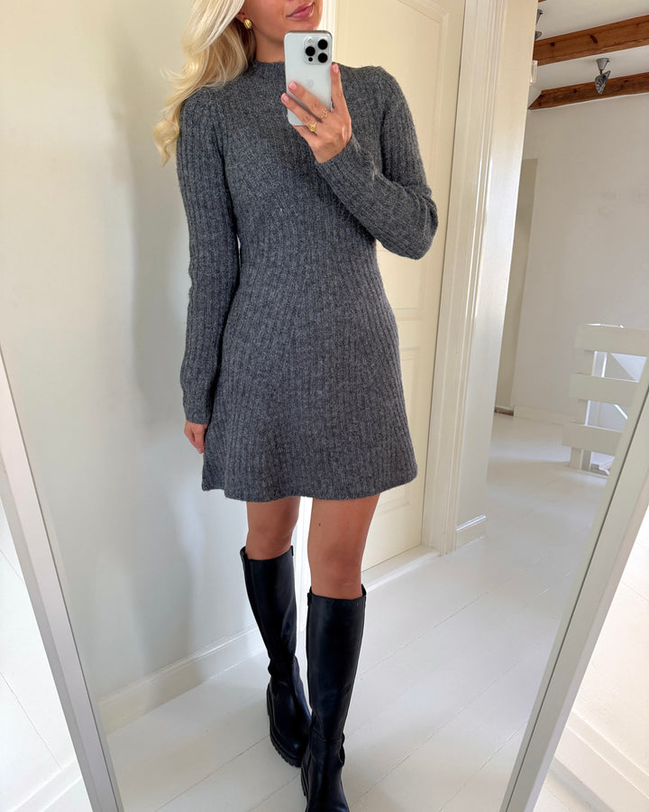Y.A.S strikkjole dolly ls knit medium grey melange
