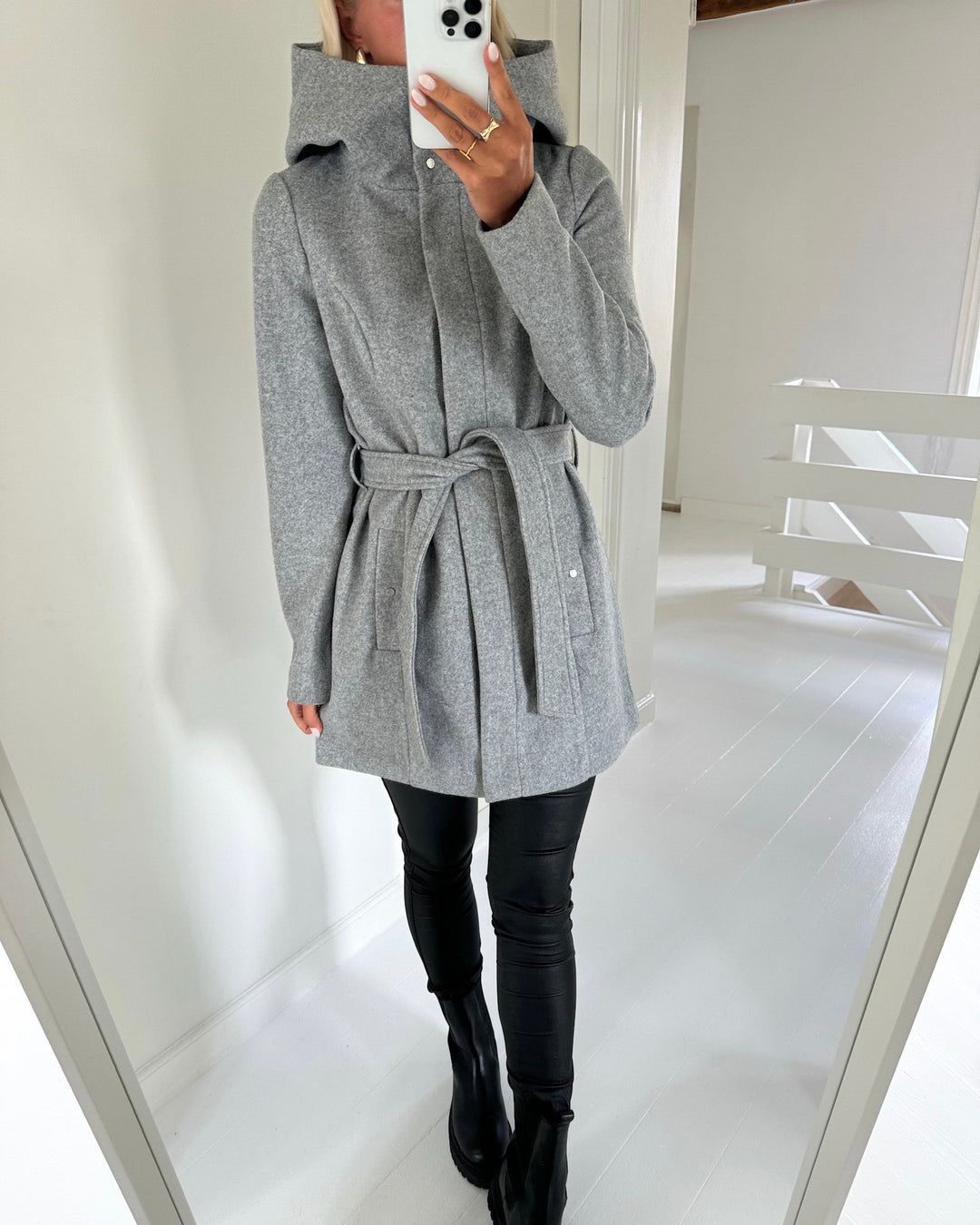 Vero Moda jakke popliva light grey melange