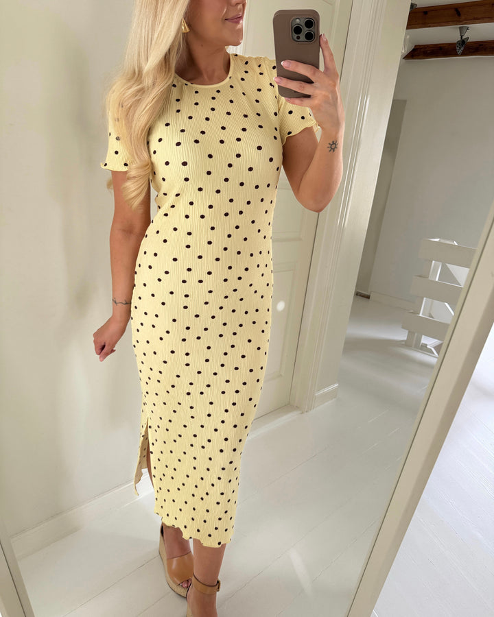 Pieces kjole flora ss sea vanilla/brown polka dots